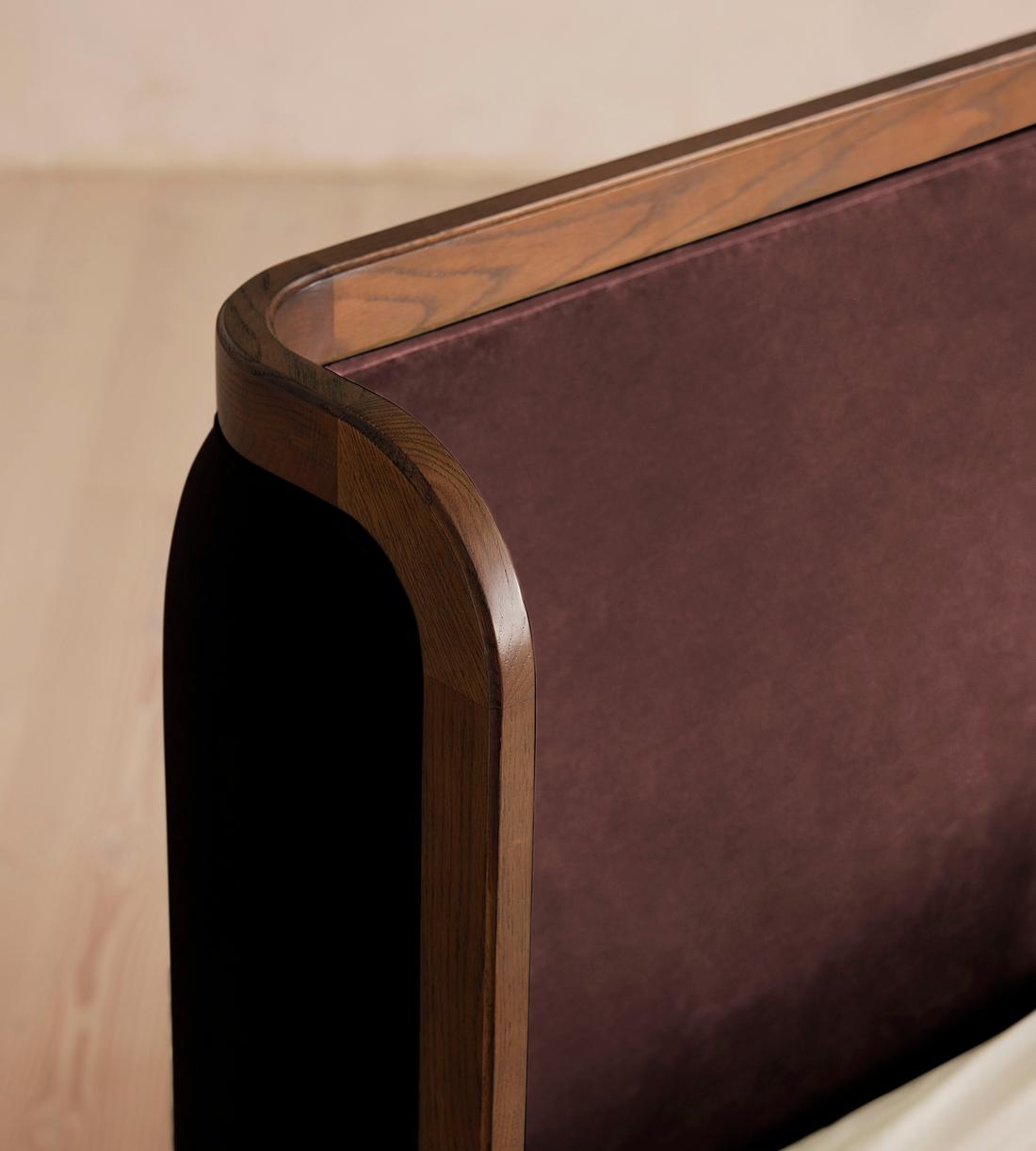 Belsa Bed - King - Velvet - Aubergine - US - Images - Image 4