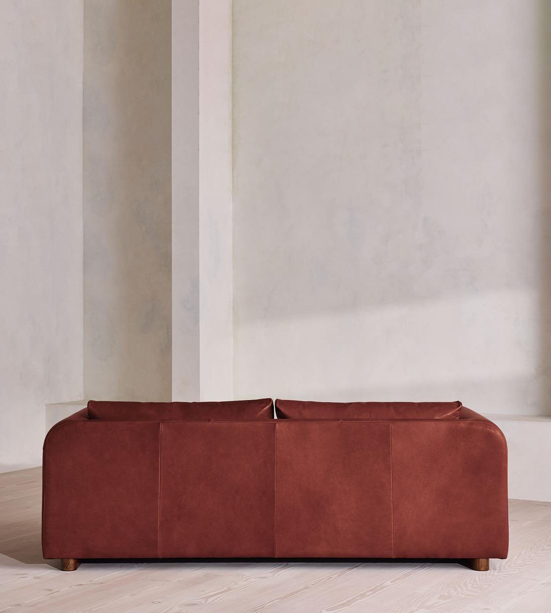 Farrell Three Seater Sofa - Leather - Sangria - UK - Images - Image 4