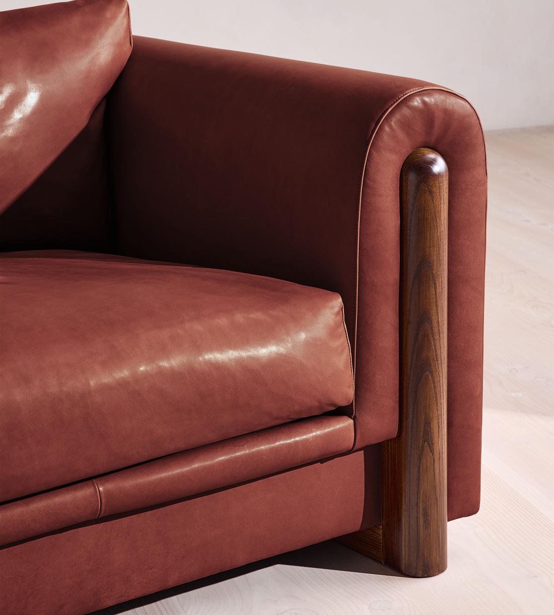 Farrell Three Seater Sofa - Leather - Sangria - UK - Images - Image 5