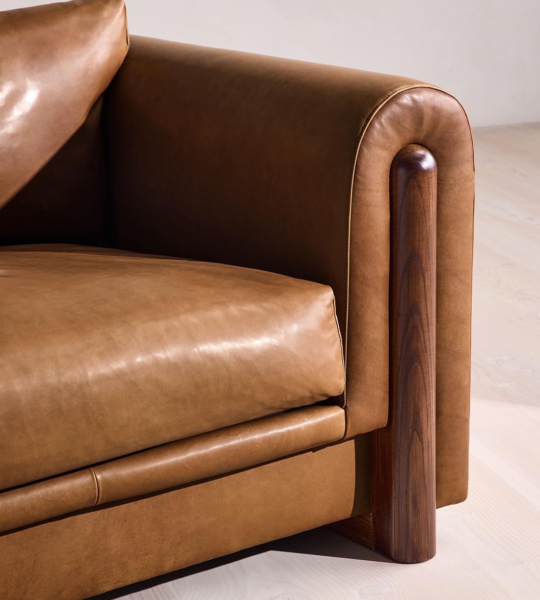 Farrell Three Seater Sofa - Leather - Chestnut - UK - Images - Image 5