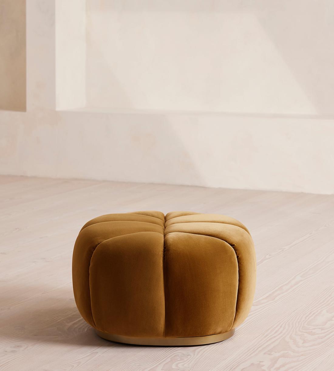 Garret Footstool - Velvet - Mustard - Images - Image 3