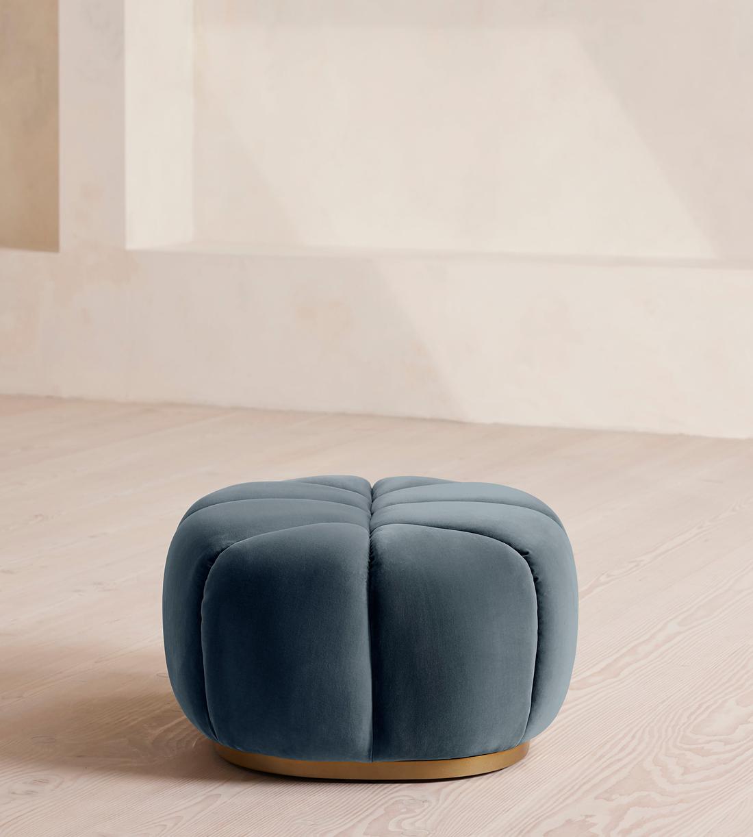 Garret Footstool - Velvet - Grey Blue - Images - Image 3