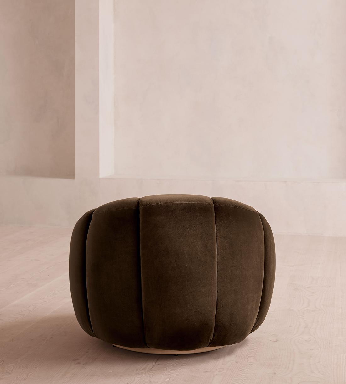 Garret Armchair - Velvet - Chocolate Brown - US - Images - Image 5