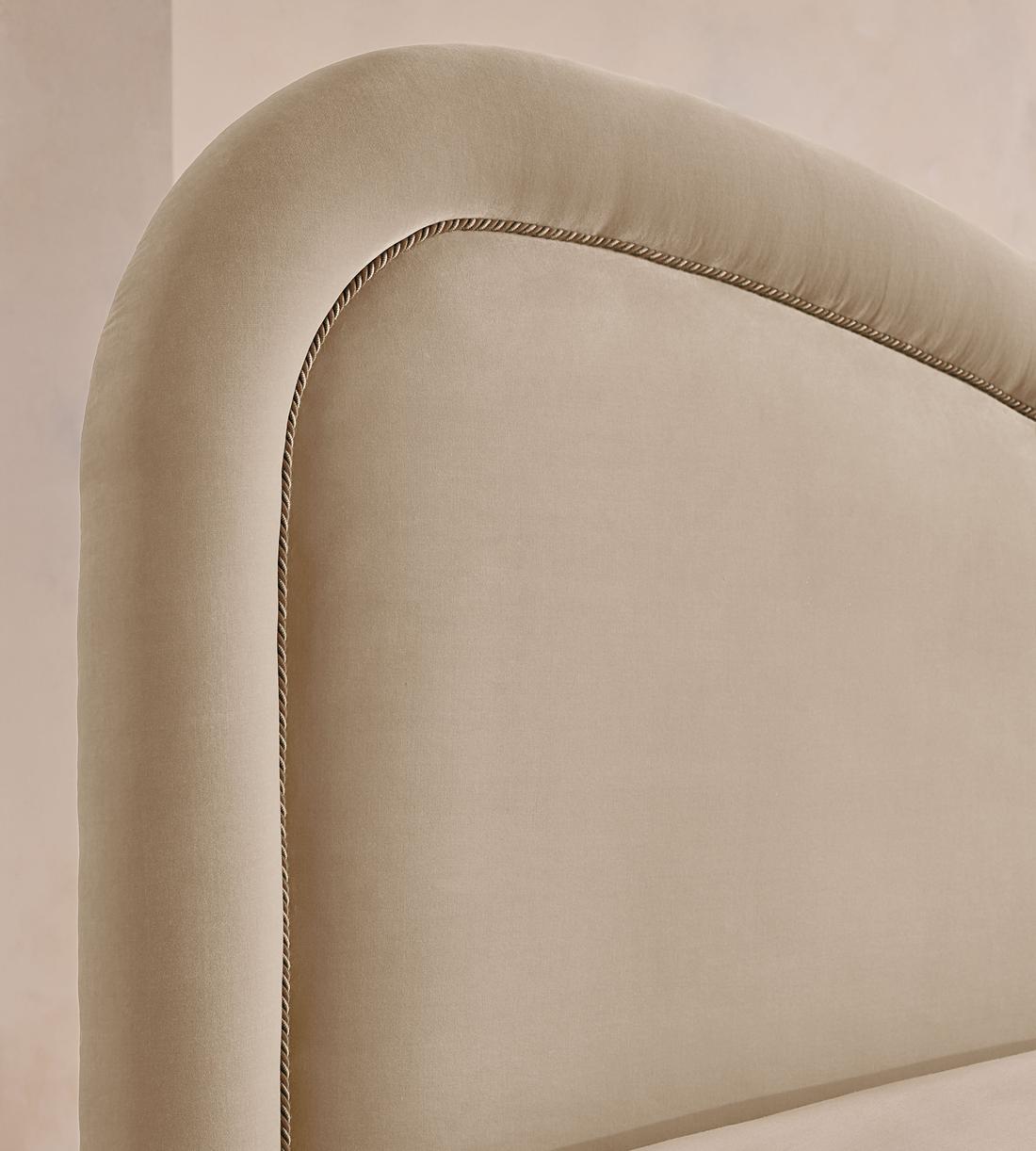 Keira Bed - Queen - Velvet - Oyster - US - Images - Image 4