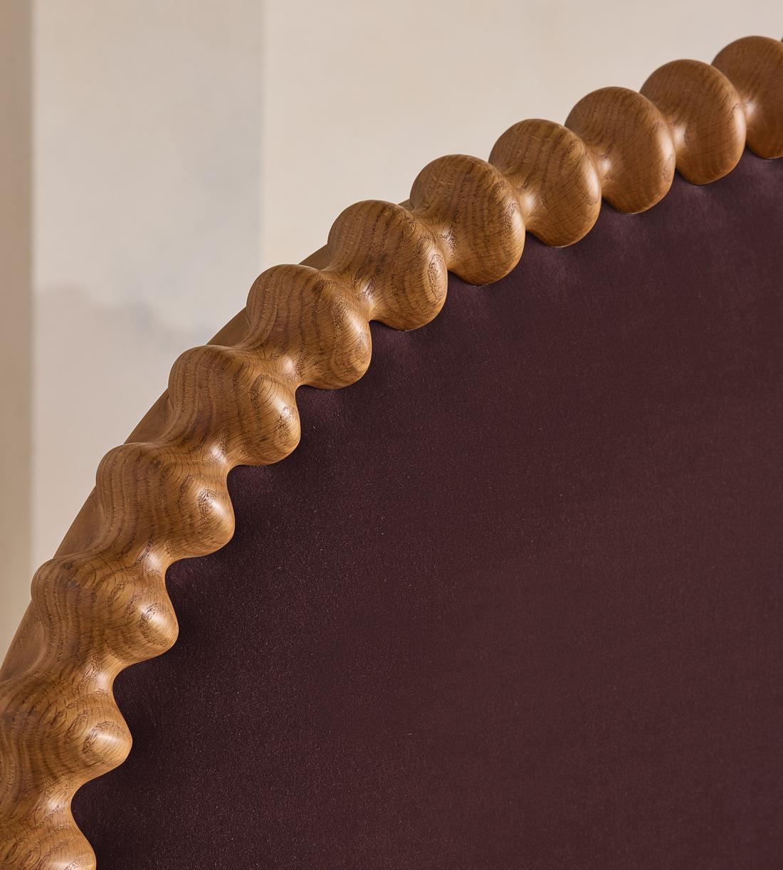 Mika Bed - King - Velvet - Aubergine - US - Images - Image 4