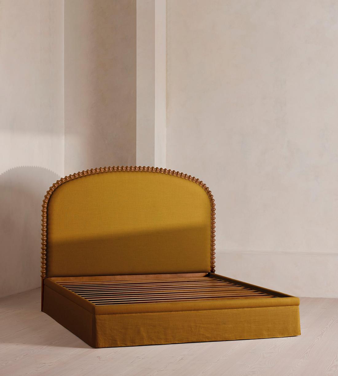 Mika Bed - King - Linen - Turmeric - UK - Images - Image 3
