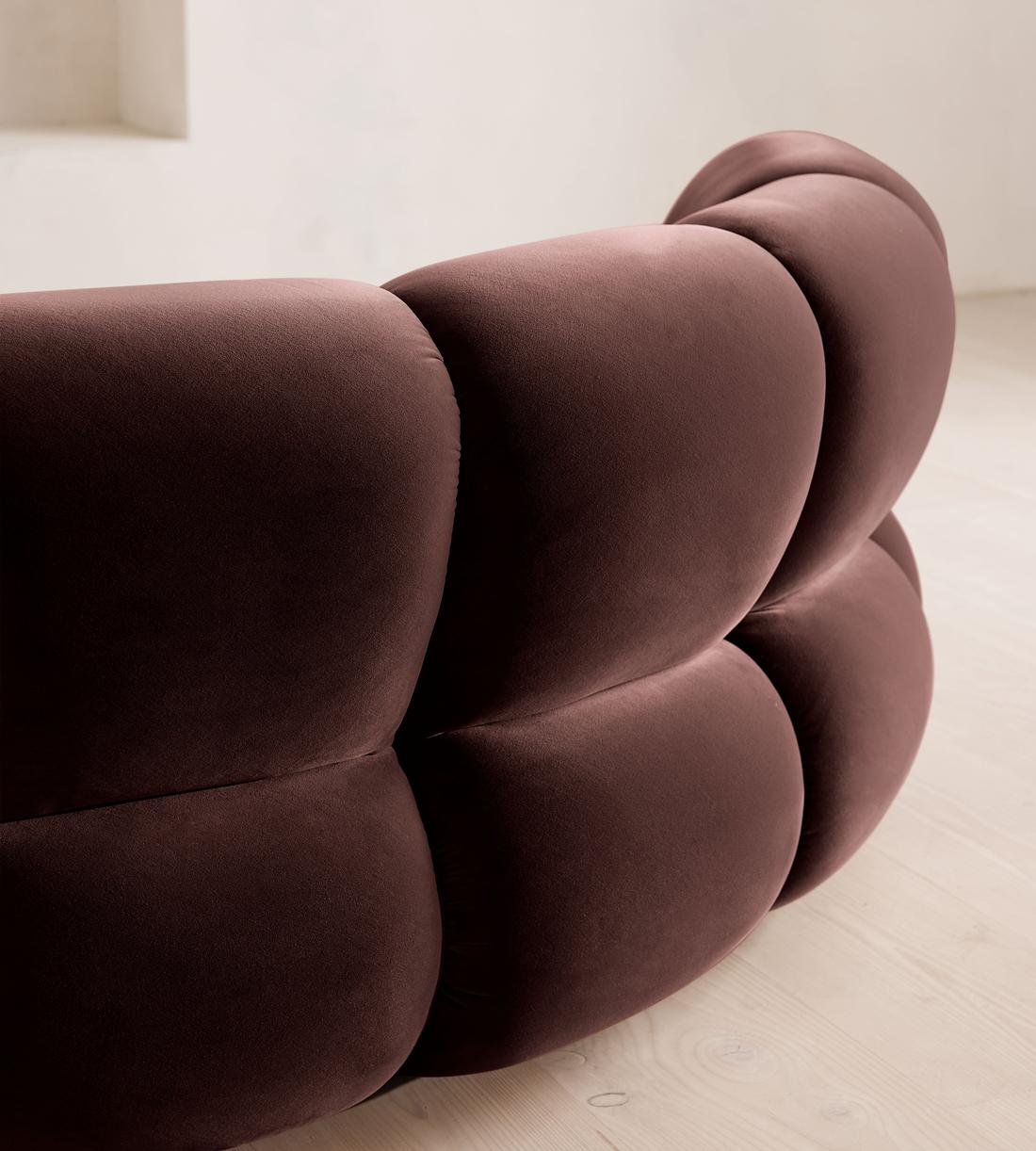Noelle Sectional Curved Sofa - Four Seater - Velvet - Aubergine - US - Images - Image 5