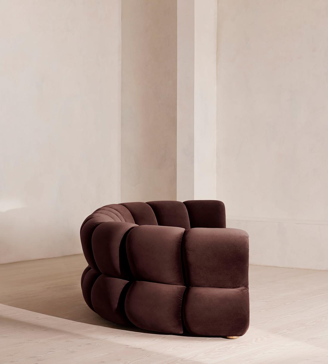 Noelle Sectional Curved Sofa - Six Seater - Velvet - Aubergine - US - Images - Image 3