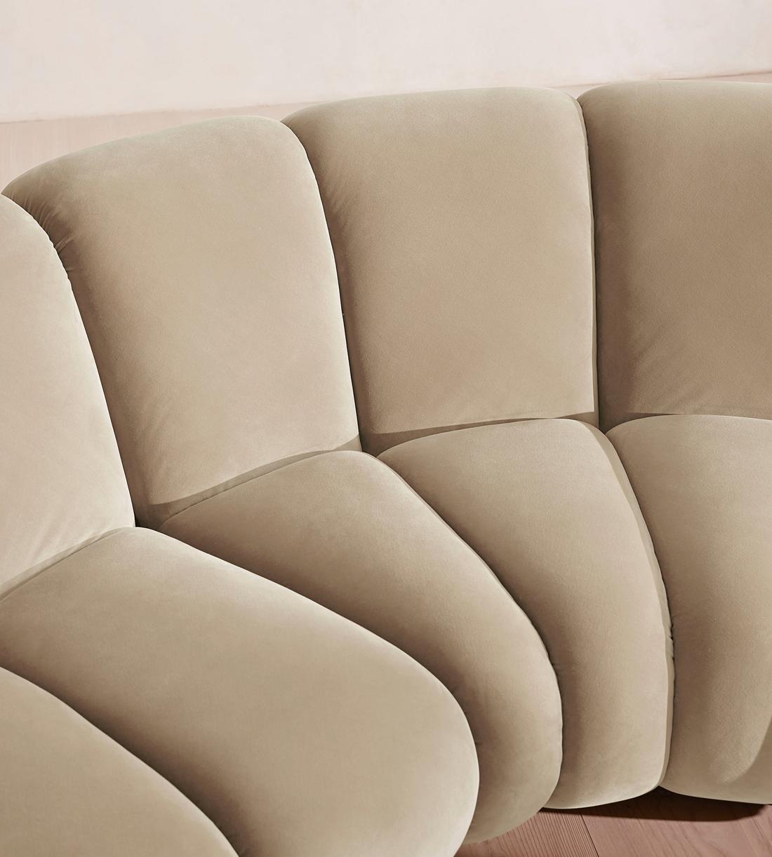 Noelle Sectional Curved Sofa - Six Seater - Velvet - Oyster - US - Images - Image 6