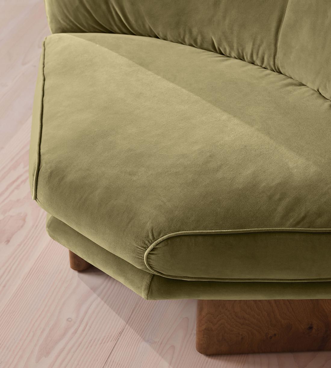Tellis Corner Chair - Velvet - Lichen - US - Images - Image 5