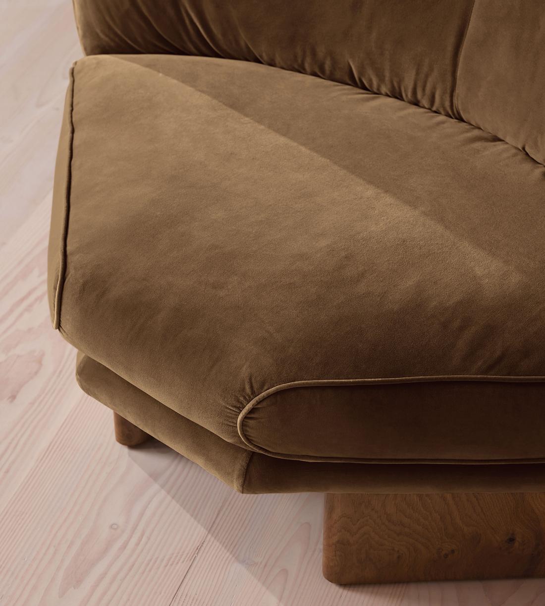 Tellis Corner Chair - Velvet - Truffle - US - Images - Image 5