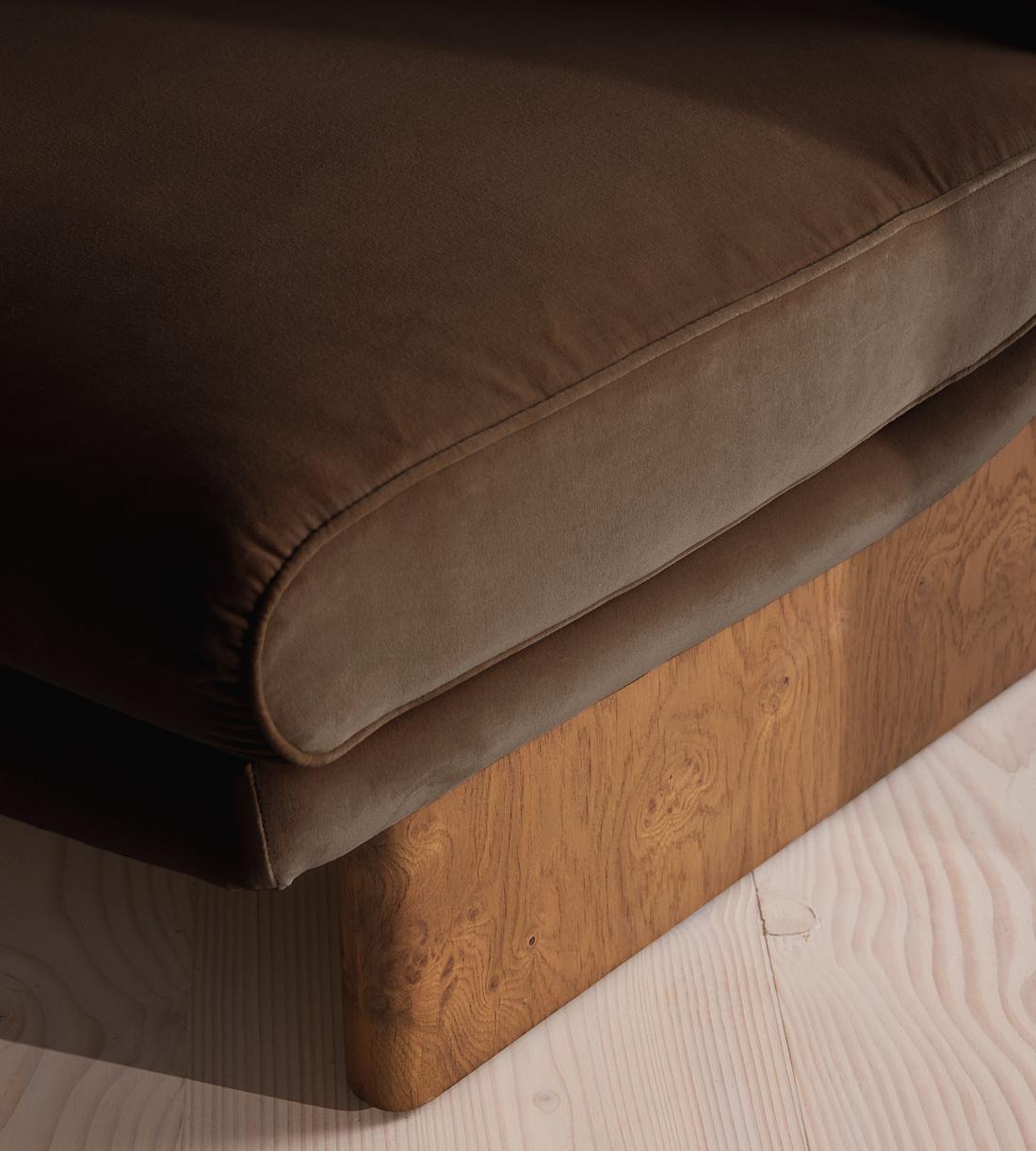 Tellis Chair - Velvet - Chocolate - US - Images - Image 5