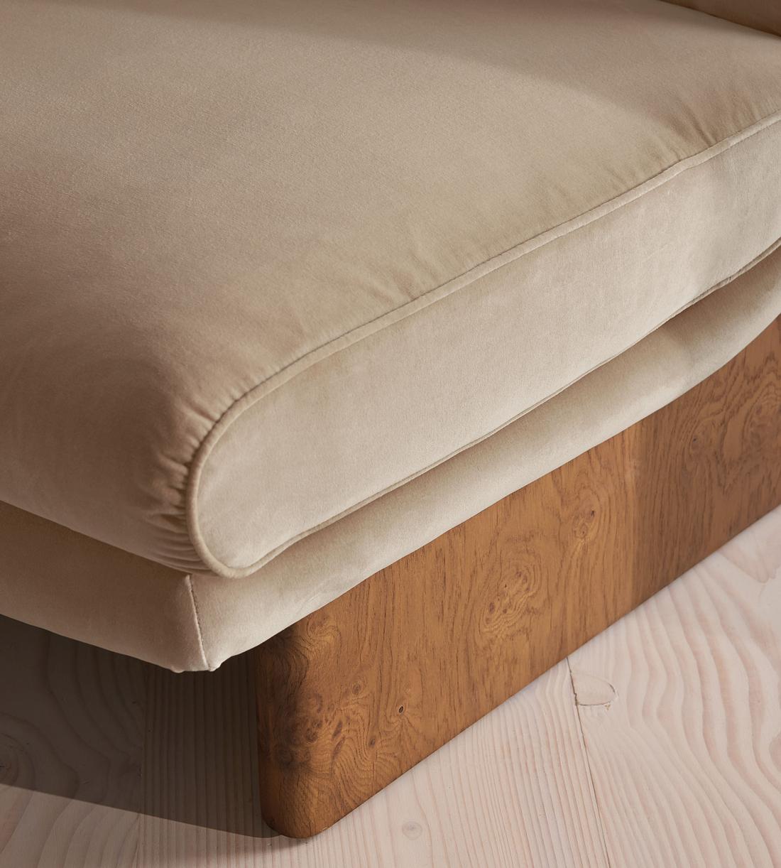 Tellis Chair - Velvet - Oyster - US - Images - Image 5