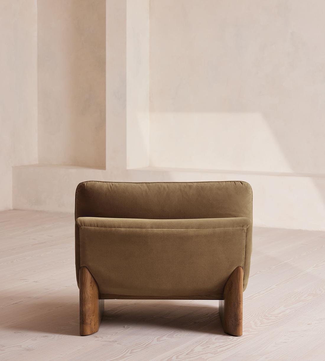 Tellis Chair - Velvet - Truffle - US - Images - Image 4