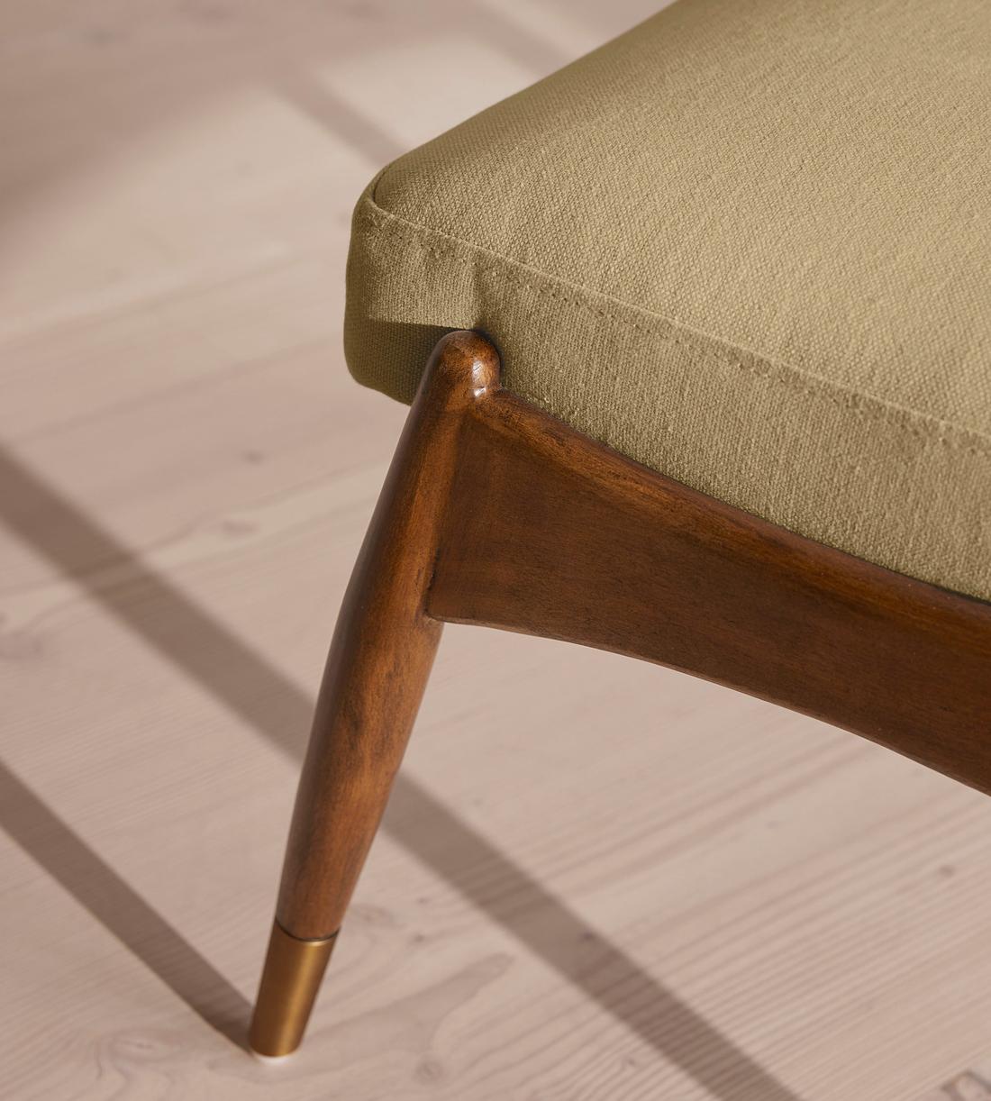 Theodore Footstool - Linen - Wheat - Images - Image 3