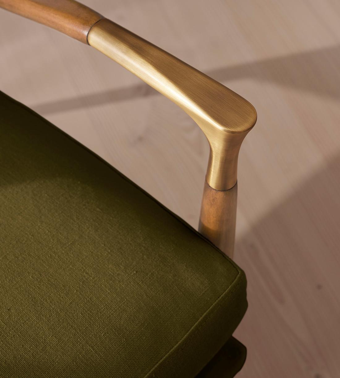 Theodore Oak Armchair - Linen - Olive - Images - Image 5