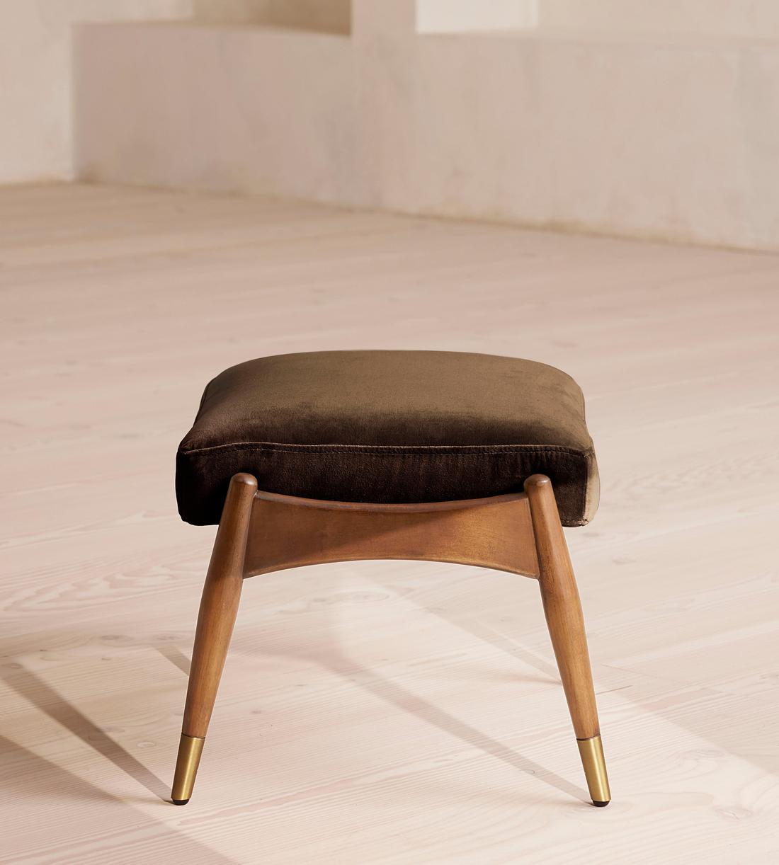 Theodore Oak Footstool - Velvet - Chocolate Brown - US - Images - Image 3