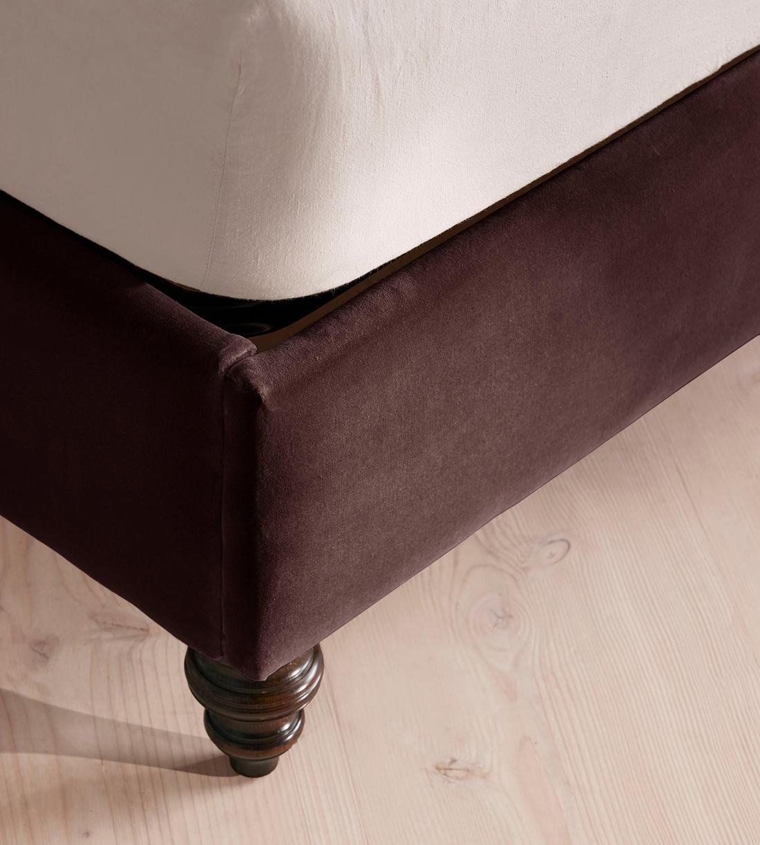 Rivas Bed - Emperor - Velvet - Aubergine - UK - Images - Image 3