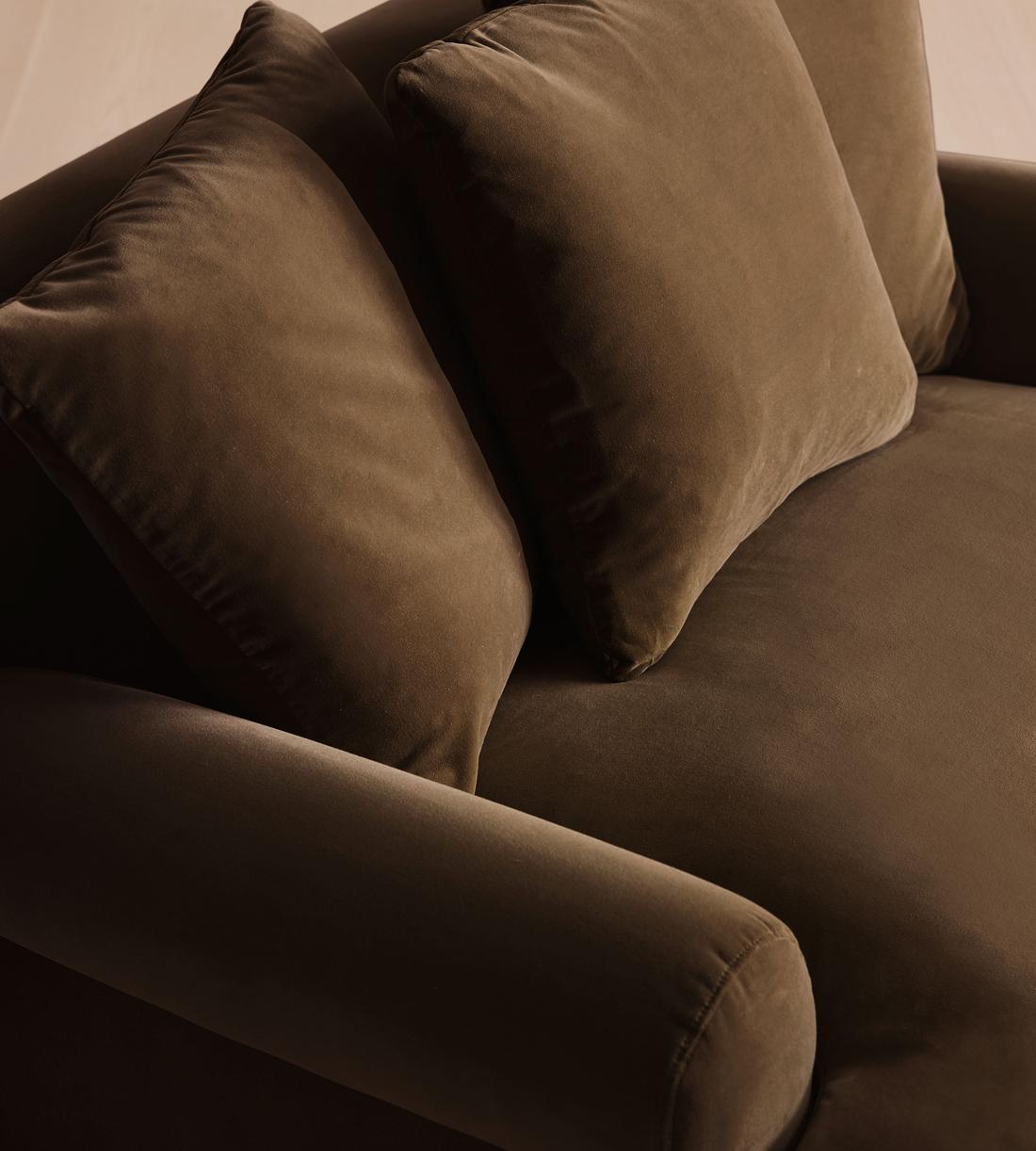 Audrey Loveseat - Sofa - Velvet - Chocolate - Images - Image 5