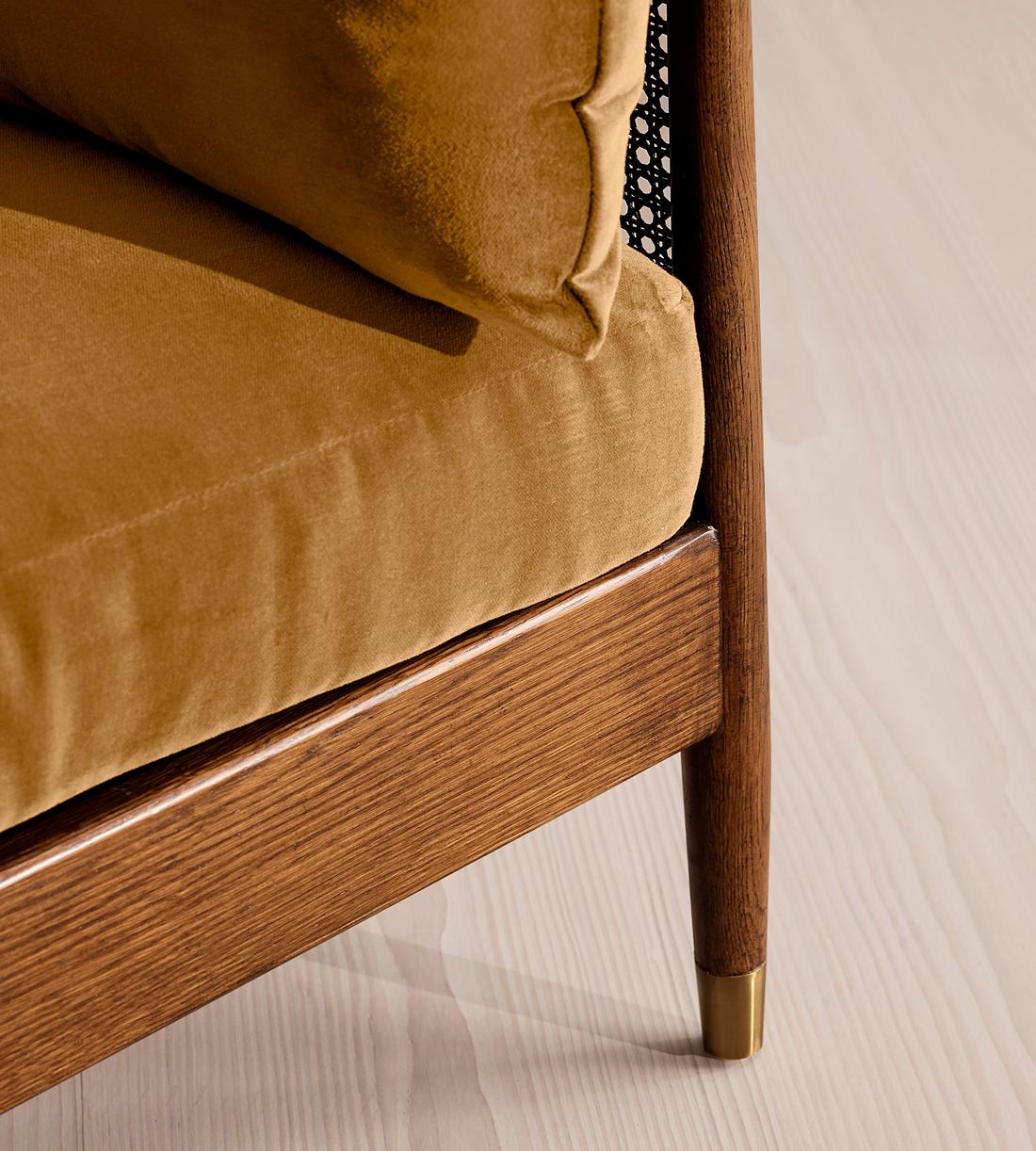 Atlanta Loveseat - Velvet - Mustard - Images - Image 5