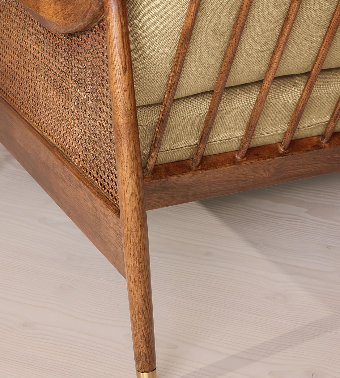 Atlanta Loveseat - Linen - Wheat - Images - Image 6