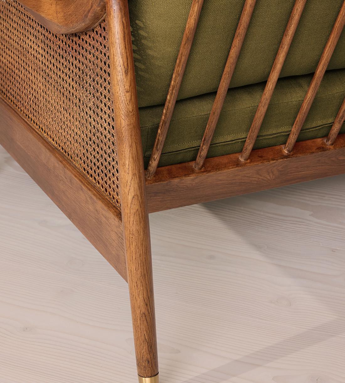 Atlanta Loveseat - Linen - Olive - Images - Image 6
