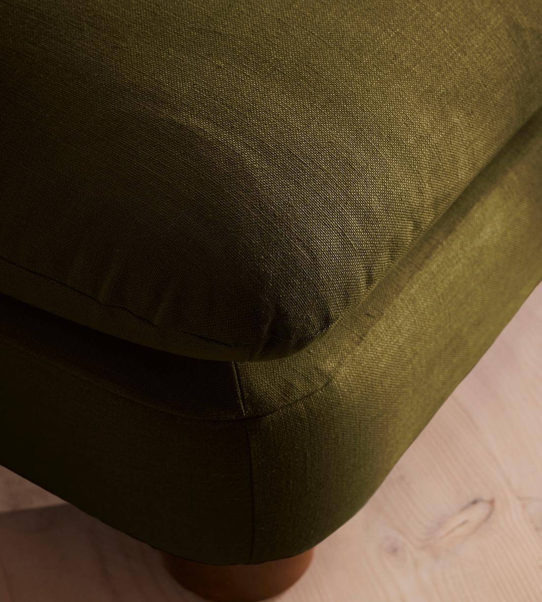 Vivienne Ottoman - Linen - Olive - Images - Image 3