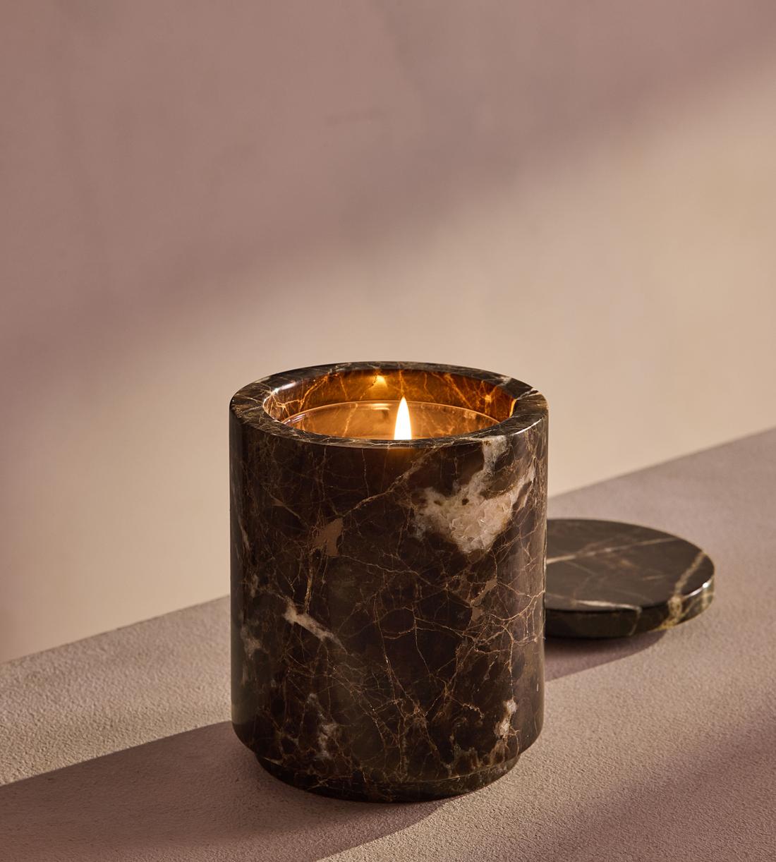 Leather & Oud Candle - Dark Emperador Marble - 250g - Member Exclusive - Listing - Image 3