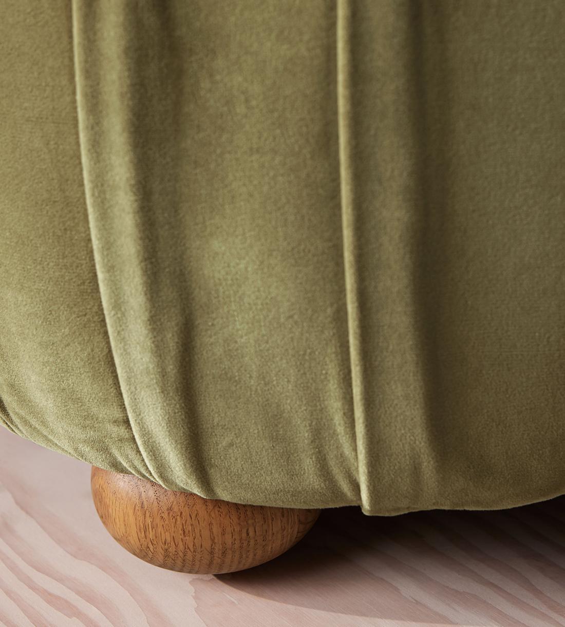 Vivienne Bench - Velvet - Lichen - Images - Image 6