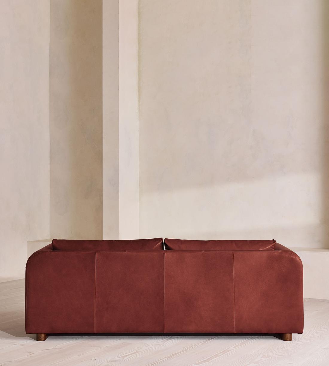 Farrell Three Seater Sofa - Leather - Sangria - UK - Images - Image 4