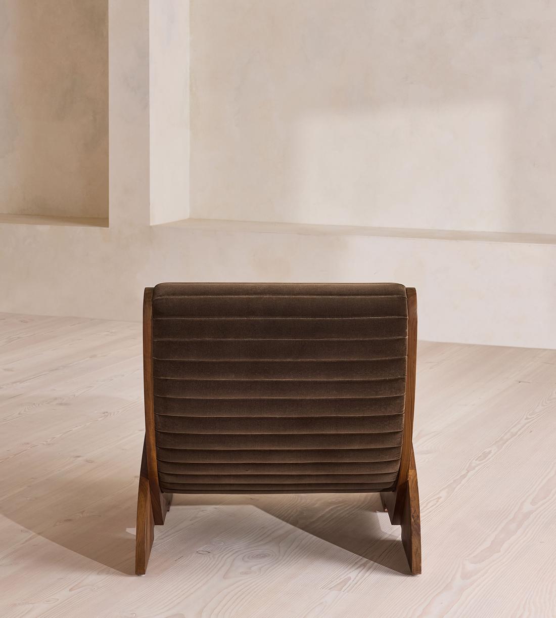 Sullivan Armchair - Velvet - Chocolate - UK - Images - Image 7