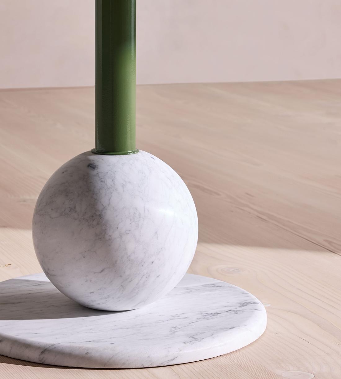 Vito Outdoor Dining Table - Carrara Marble - Images - Image 6