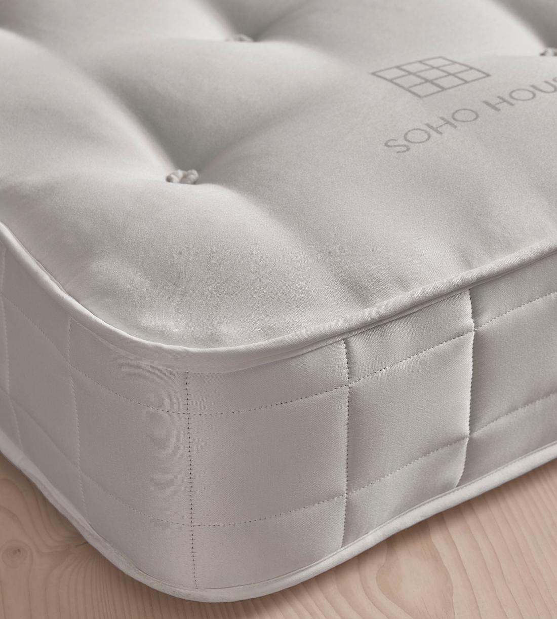 Soho House x Hypnos Mollies 1000 Double Mattress - Images - Image 5