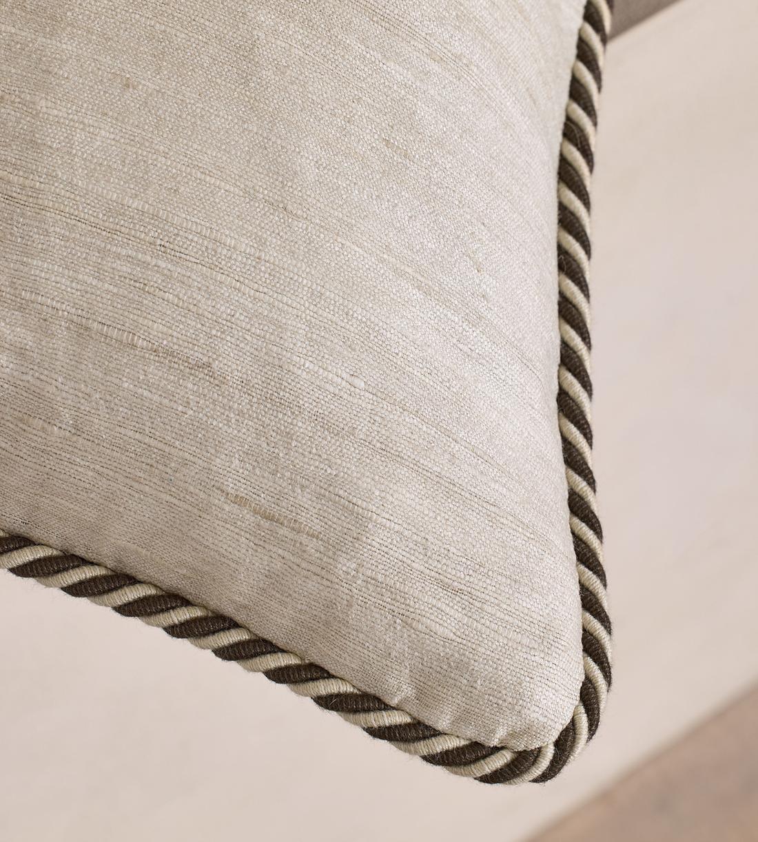Florence Square Cushion - Chocolate - Images - Image 6