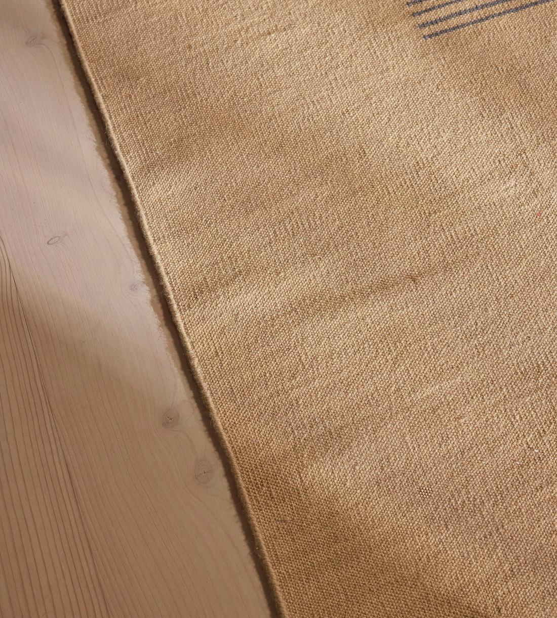 Hayworth Rug - 270 x 360cm - Images - Image 3