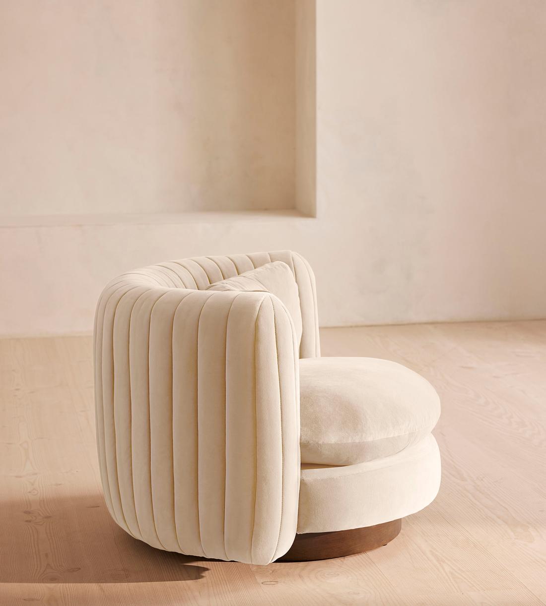 Vivienne Armchair - Velvet - Porcelain - US - Images - Image 3