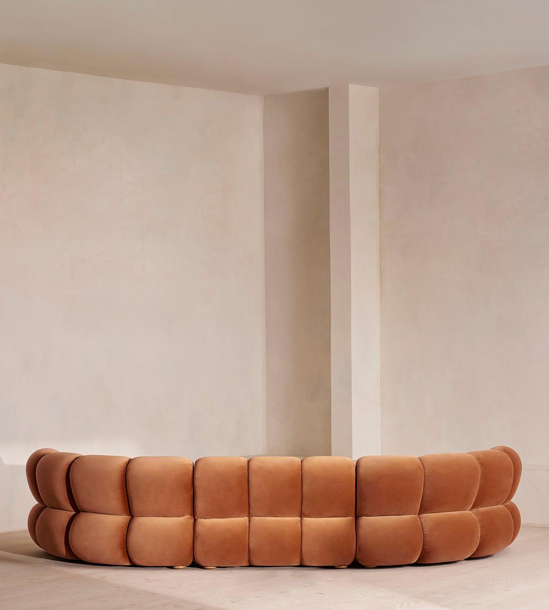 Noelle Sectional Curved Sofa - Six Seater - Velvet Antique Rose - US - Images - Image 5