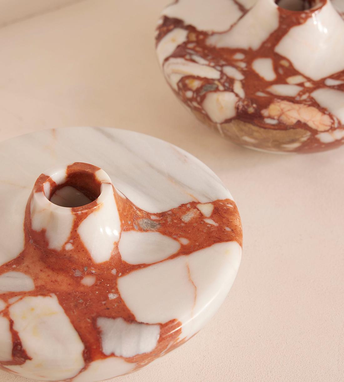 Alma Vase - Red Bulgari Marble - Images - Image 4