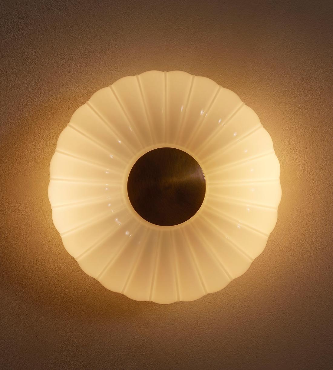 Sirrel Flush Light - Images - Image 4