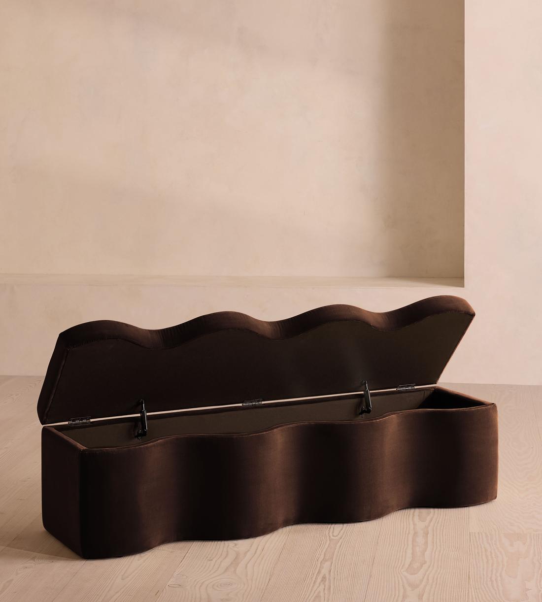 Eli Storage Bench - Chocolate Velvet - US - Images - Image 3