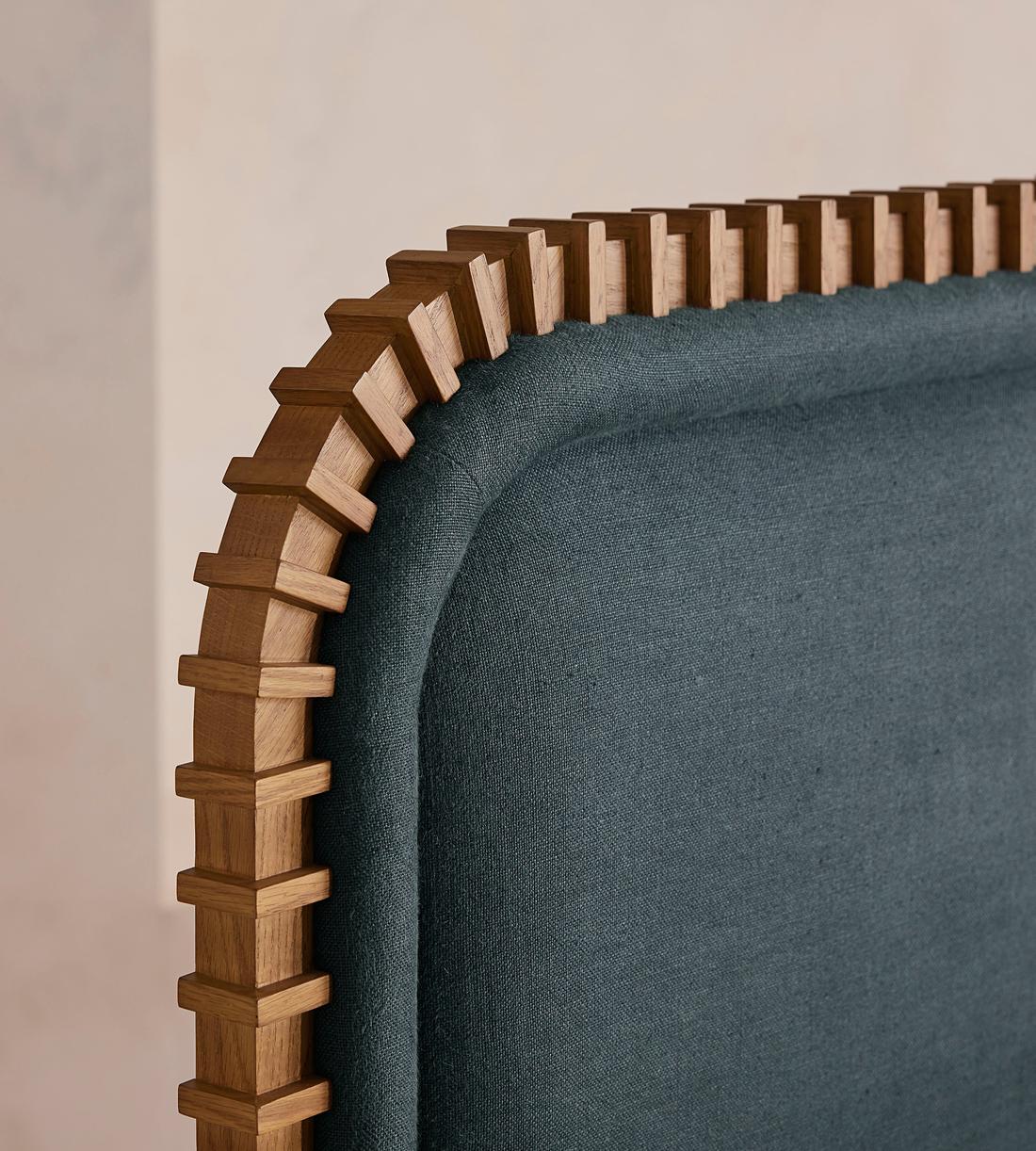 Angus Bed - King - Linen - Prussian Blue - Images - Image 5