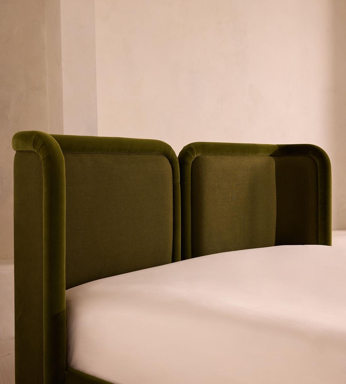 Willem Bed - King - Velvet & Linen - Olive - US - Images - Image 5