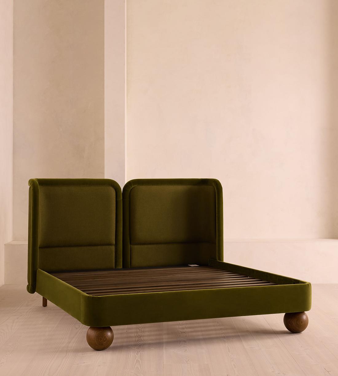 Willem Bed - Queen - Velvet & Linen - Olive - US - Images - Image 3