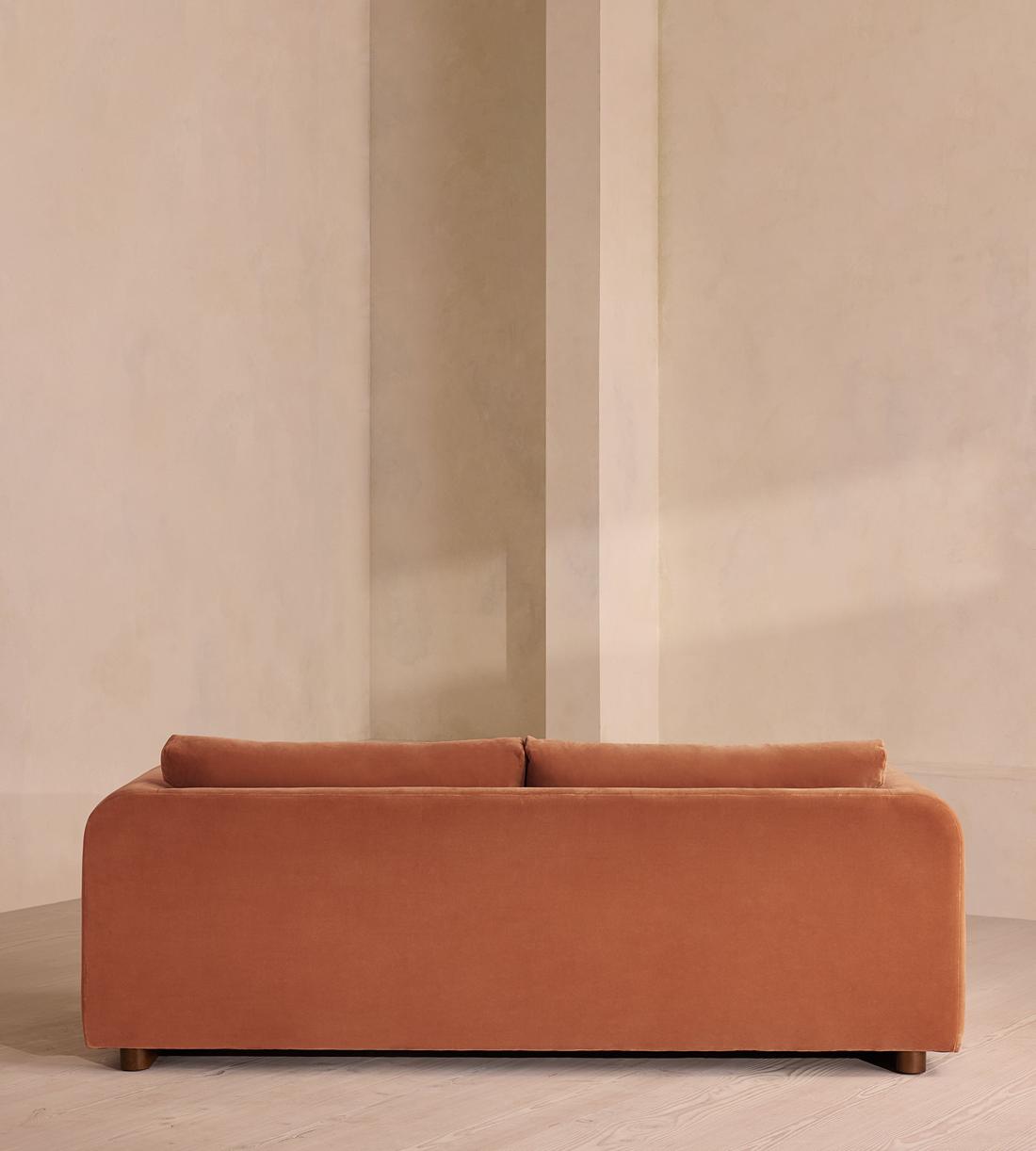 Farrell Three Seater Sofa - Velvet - Antique Rose - Images - Image 4
