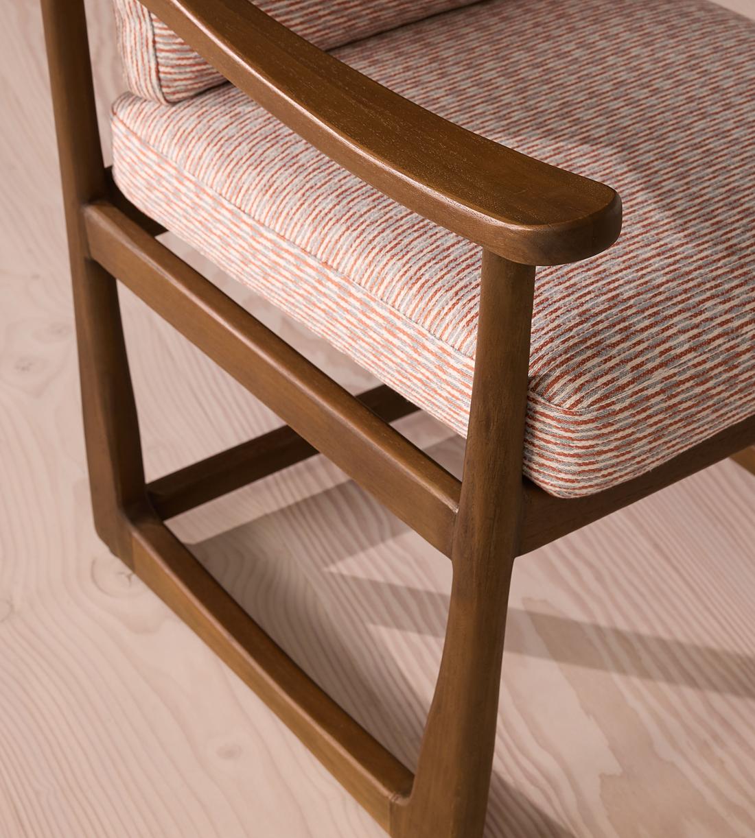 Morena Outdoor Dining Chair - Pierre Frey - Cassis - Images - Image 5