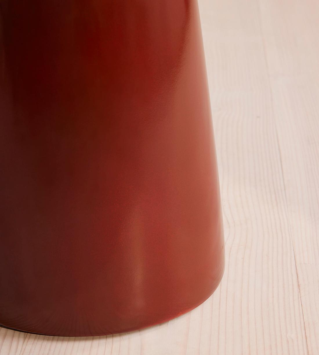 Rina Concrete Side Table - Maroon - Images - Image 6