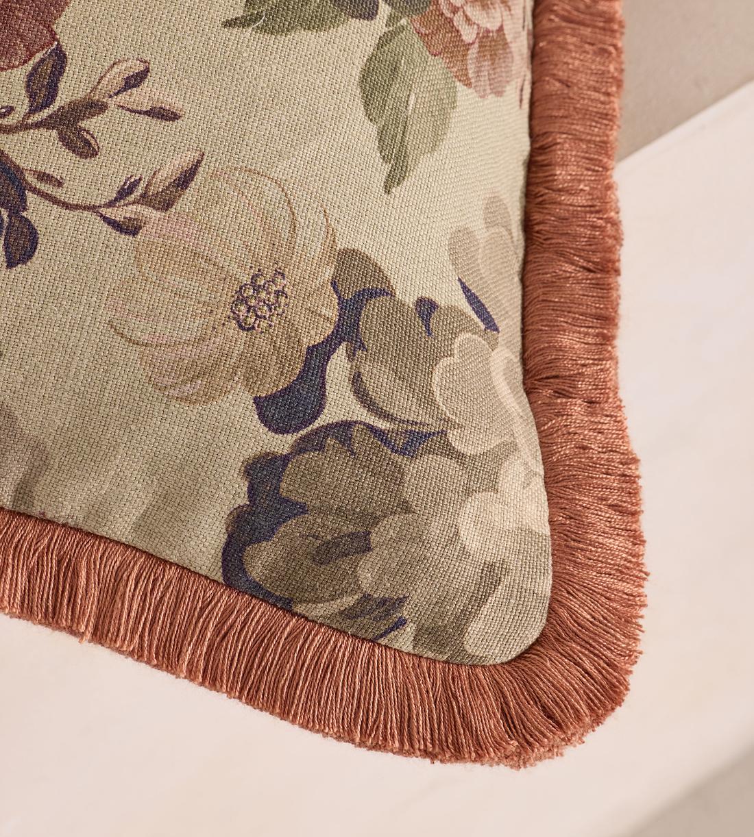 Skylar Square Cushion - Cream - Images - Image 5