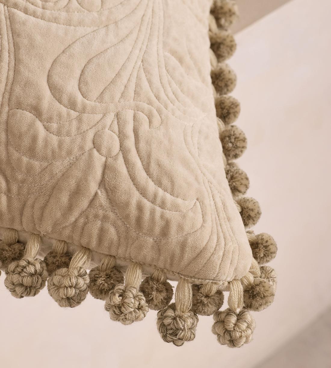 Obie Quilted Cushion - Images - Image 4