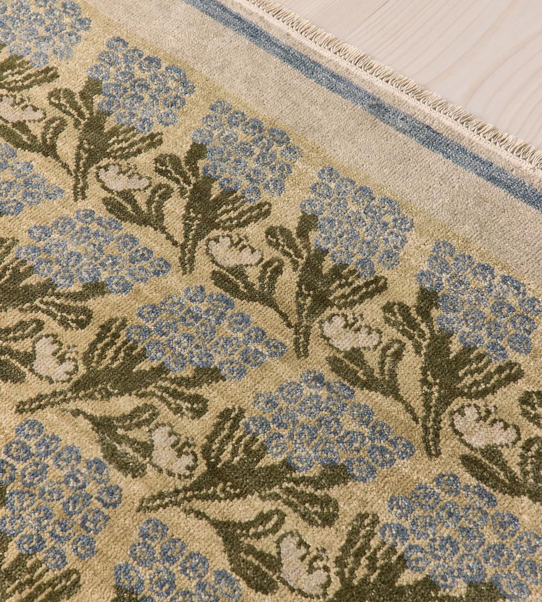 Hetty Rug - 270 x 360cm - Images - Image 3