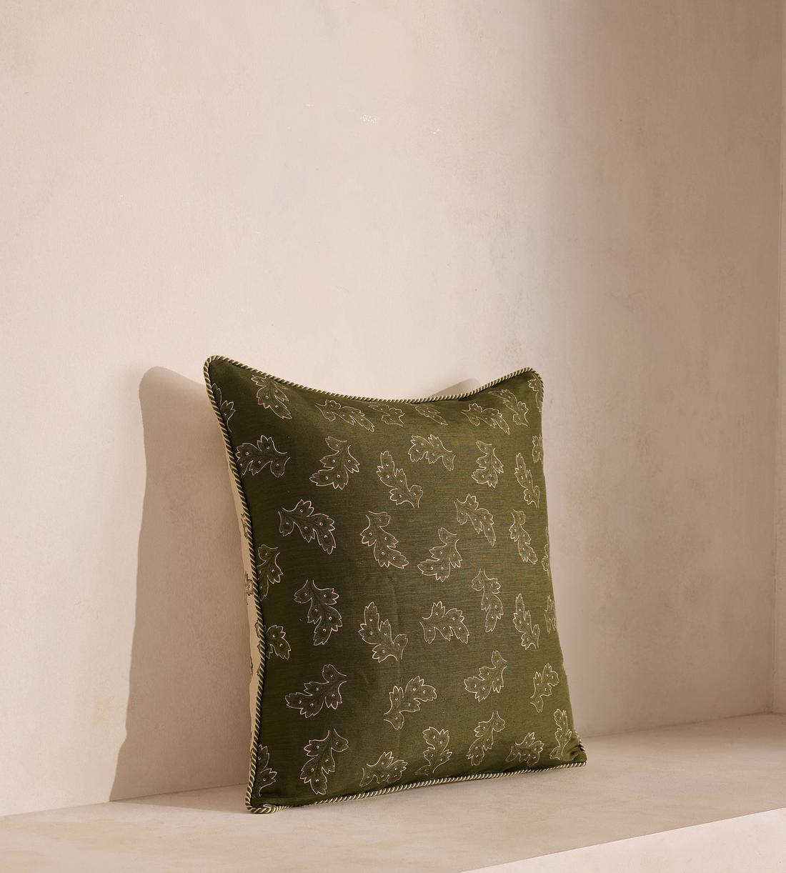 Elia Square Cushion - Images - Image 3